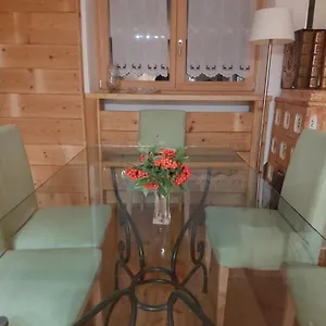 https://appartamento-cortina-1956.hotelinveneto.com